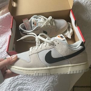 Nike Dunk Low Certified Fresh Size 7